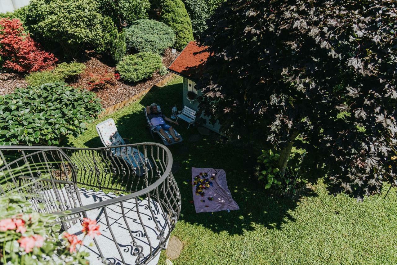Apartmaji Urska Laško Exterior foto